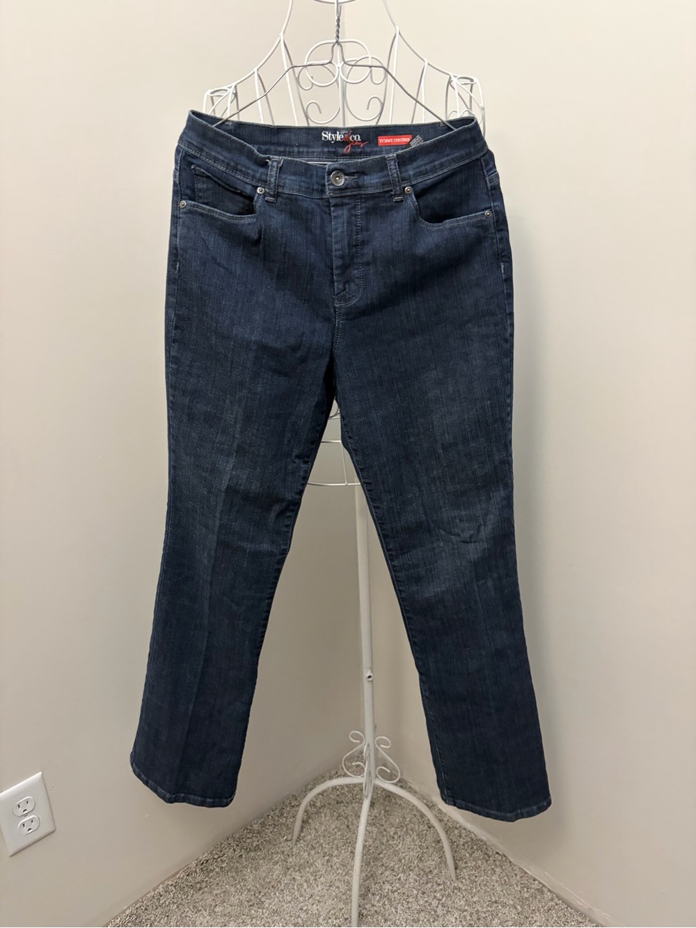 Style & Co. Women’s Dark Blue Straight-Leg Jeans